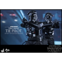 Hot Toys - MMS324 - Star Wars: The Force Awakens - First Order TIE Pilot