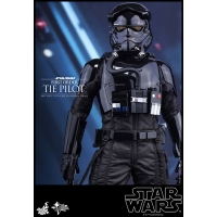 Hot Toys - MMS324 - Star Wars: The Force Awakens - First Order TIE Pilot