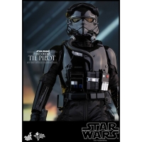 Hot Toys - MMS324 - Star Wars: The Force Awakens - First Order TIE Pilot