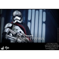 Hot Toys – MMS328 – Star Wars: The Force Awakens: 1/6th scale Captain Phasma