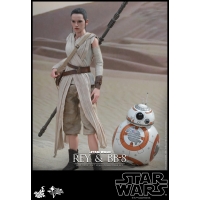 Hot Toys -  MMS337 – Star Wars: The Force Awakens – Rey & BB-8 Collectibles Set