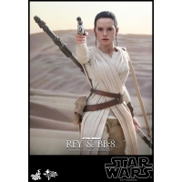 Hot Toys -  MMS337 – Star Wars: The Force Awakens – Rey & BB-8 Collectibles Set