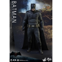 Hot Toys – MMS342 – Batman v Superman: Dawn of Justice - Batman