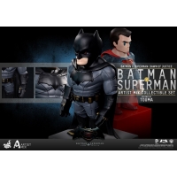 Hot Toys – AMC018-019 – BvS: Dawn of Justice - Batman & Superman Artist Mix Collectible Bobble-Head Designed by TOUMA