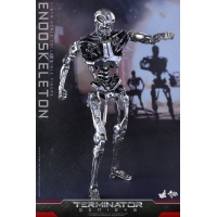 Hot Toys - MMS352 - Terminator Genisys - Endoskeleton