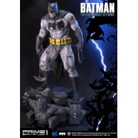 Prime 1 Studio - MMDC-17 Dark Knight Returns - Batman