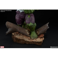 Sideshow Collectibles - Hulk Vs Wolverine Maquette