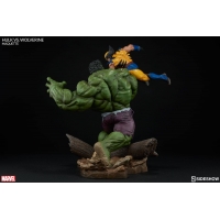 Sideshow Collectibles - Hulk Vs Wolverine Maquette