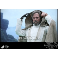 Hot Toys – MMS390 – Star Wars: The Force Awakens – Luke Skywalker