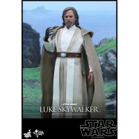 Hot Toys – MMS390 – Star Wars: The Force Awakens – Luke Skywalker