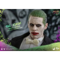  Hot Toys – MMS395 – Suicide Squad - The Joker (Tuxedo Version)