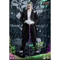  Hot Toys – MMS395 – Suicide Squad - The Joker (Tuxedo Version)