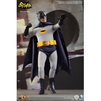 Hot Toys - Batman (1966) - Batman