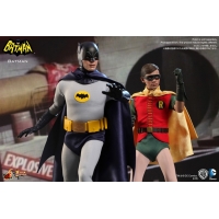 Hot Toys - Batman (1966) - Batman