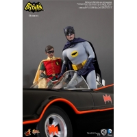 Hot Toys - Batman (1966) - Robin