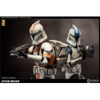 Sideshow - Sixth Scale Figure - Clone Trooper (212th Attack Battalion version)