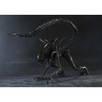 Bandai - S.H.MonsterArts - Alien Warrior