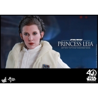 Hot Toys - MMS423 – Star Wars: The Empire Strikes Back - Princess Leia 