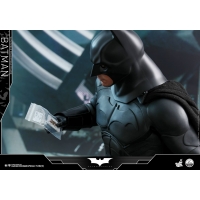 Hot Toys – QS009 – Batman Begins – Batman Collectible Figure 