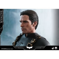 Hot Toys – QS009 – Batman Begins – Batman Collectible Figure 