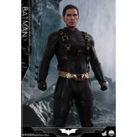 Hot Toys – QS009 – Batman Begins – Batman Collectible Figure 