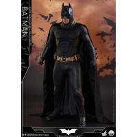 Hot Toys – QS009 – Batman Begins – Batman Collectible Figure 