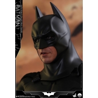 Hot Toys – QS009 – Batman Begins – Batman Collectible Figure 