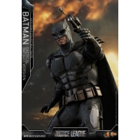 Hot Toys – MMS432 – Justice League –  Batman (Tactical Batsuit Version) Collectible