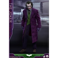 Hot Toys – QS010 – The Dark Knight–  The Joker Collectible