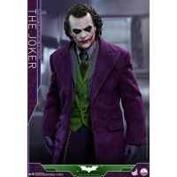 Hot Toys – QS010 – The Dark Knight–  The Joker Collectible