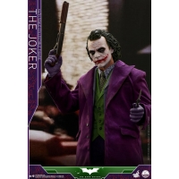 Hot Toys – QS010 – The Dark Knight–  The Joker Collectible