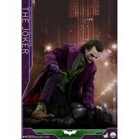 Hot Toys – QS010 – The Dark Knight–  The Joker Collectible