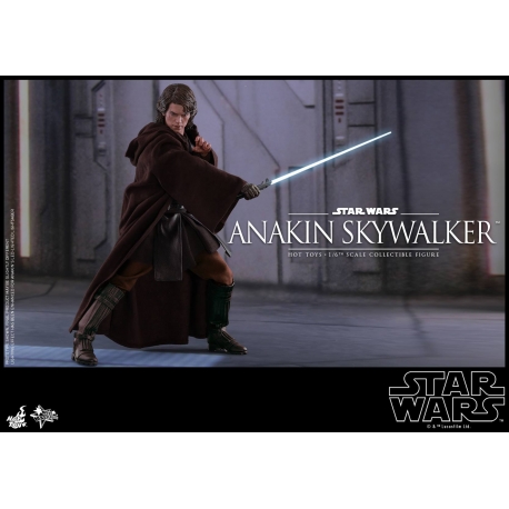 Star Wars EP3 - Anakin Skywalker Collectible Figure.