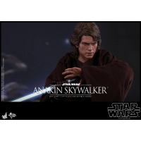 Star Wars EP3 - Anakin Skywalker Collectible Figure.