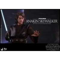 Star Wars EP3 - Anakin Skywalker Collectible Figure.