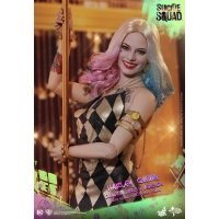 Hot Toys - MMS439 - Suicide Squad - Harley Quinn (Dancer Dress Version) Collectible Figure