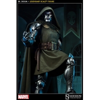 Sideshow - Legendary Scale™ Figure - Doctor Doom