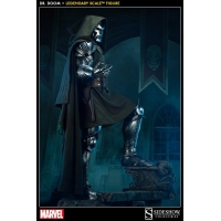 Sideshow - Legendary Scale™ Figure - Doctor Doom