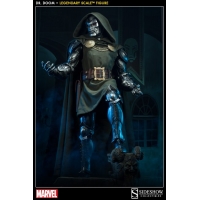 Sideshow - Legendary Scale™ Figure - Doctor Doom