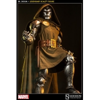 Sideshow - Legendary Scale™ Figure - Doctor Doom