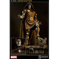 Sideshow - Legendary Scale™ Figure - Doctor Doom