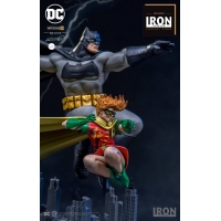 Iron Studios - Deluxe Art Scale 1/10 - The Dark Knight - Batman & Robin