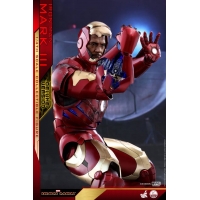 [Pre-Order]  Hot Toys - QS011 - Iron Man - 1/4th scale Mark III Collectible Figure