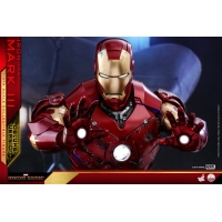 [Pre-Order]  Hot Toys - QS011 - Iron Man - 1/4th scale Mark III Collectible Figure