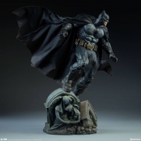 [Pre-Order] Sideshow Collectibles - BATMAN PREMIUM FORMAT STATUE