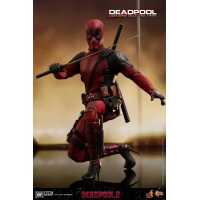 Hot Toys – MMS490 – Deadpool 2 – 1/6th scale Deadpool Collectible Figure