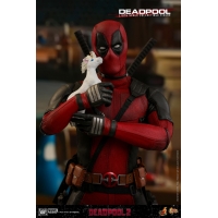 Hot Toys – MMS490 – Deadpool 2 – 1/6th scale Deadpool Collectible Figure