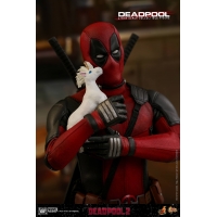 Hot Toys – MMS490 – Deadpool 2 – 1/6th scale Deadpool Collectible Figure