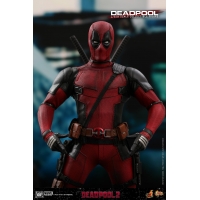 Hot Toys – MMS490 – Deadpool 2 – 1/6th scale Deadpool Collectible Figure