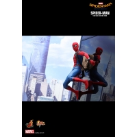 Hot Toys - MMS425 - Spider-Man: Homecoming - 1/6th scale Spider-Man Collectible Figure